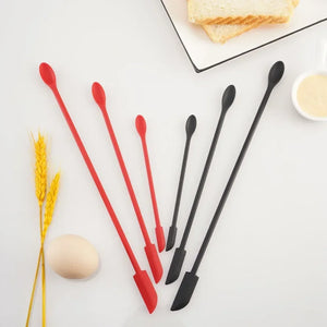 Lot de 3 spatules à double extrémité.