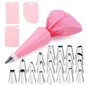Lot de 24 pièces à douilles en acier inoxydable et de poche à douille en silicone et 3 grattoirs.