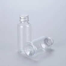 Charger l&#39;image dans la galerie, Lot de 50 / 100 bouteilles n plastique avec bouchons en aluminium 120ml, 100ml, 50ml, 30ml, 20ml, 10ml et 5ml.